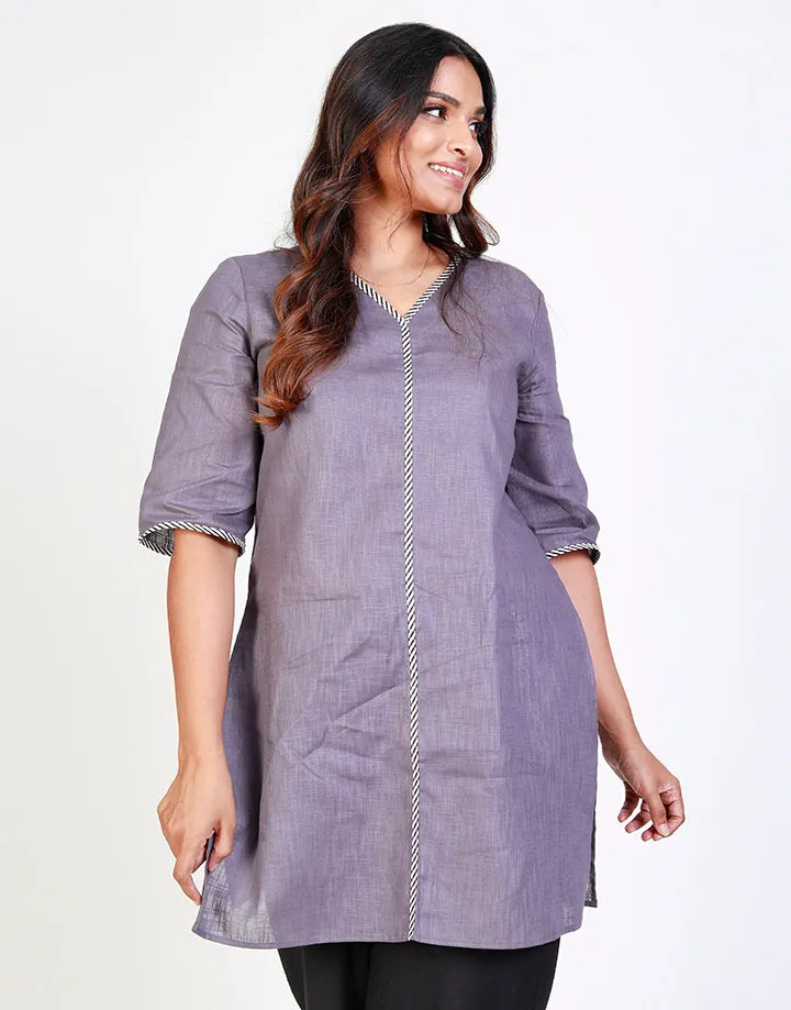 ¾ Sleeves Kurtha with Contrasting Piping