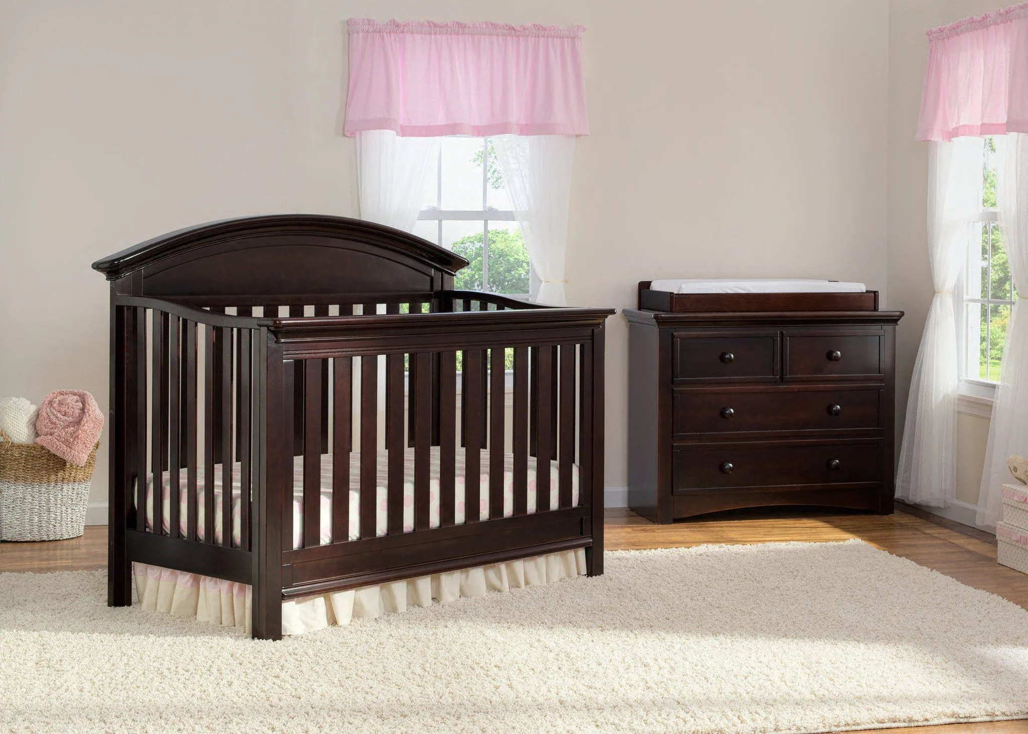 Aberdeen 4-in-1 Crib