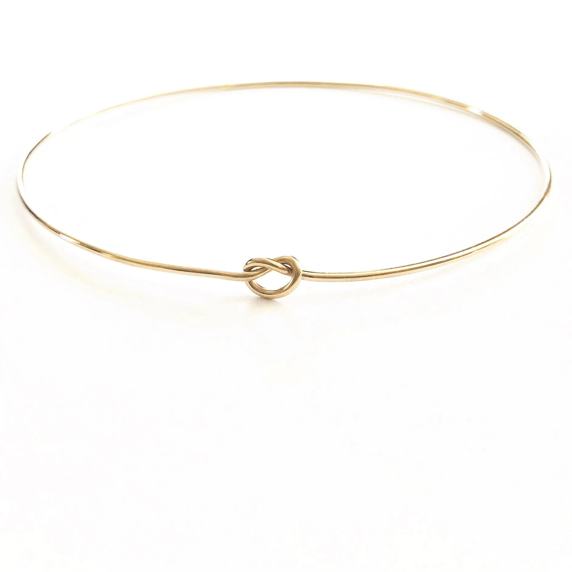 Agapantha Jewelry Shelby Love Knot Bangle