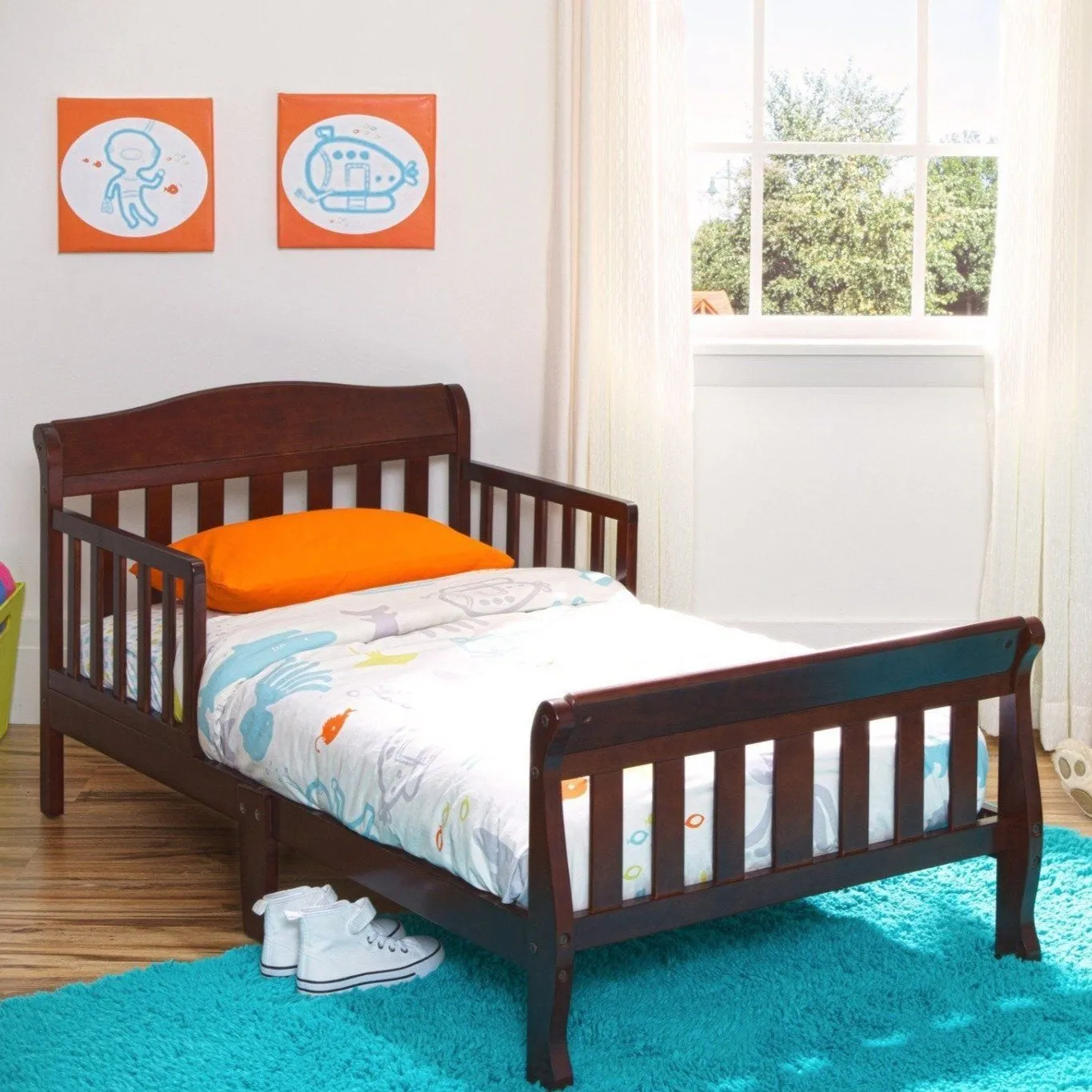 Canton Toddler Bed