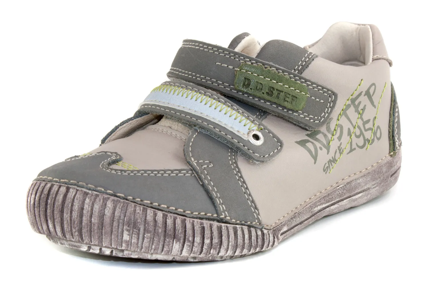 D.D. Step big kid boy shoes grey with green graffiti size US 13-4