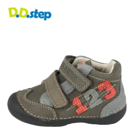 D.D. Step toddler boy shoes brown and grey with numbers size US 4-8