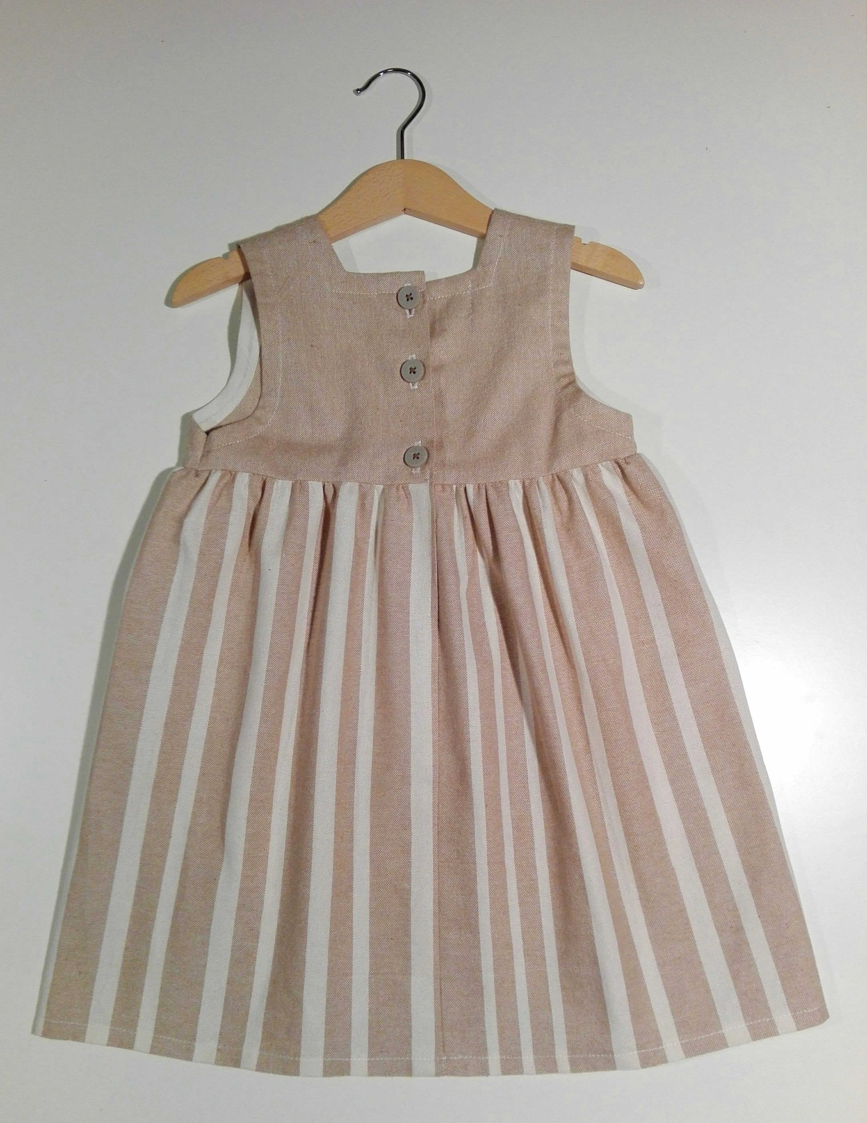 Dress without sleeve in soft cotton