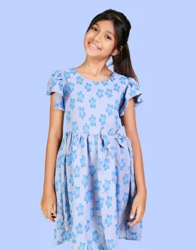 Flared Sleeves Dress with Fixed Bow
