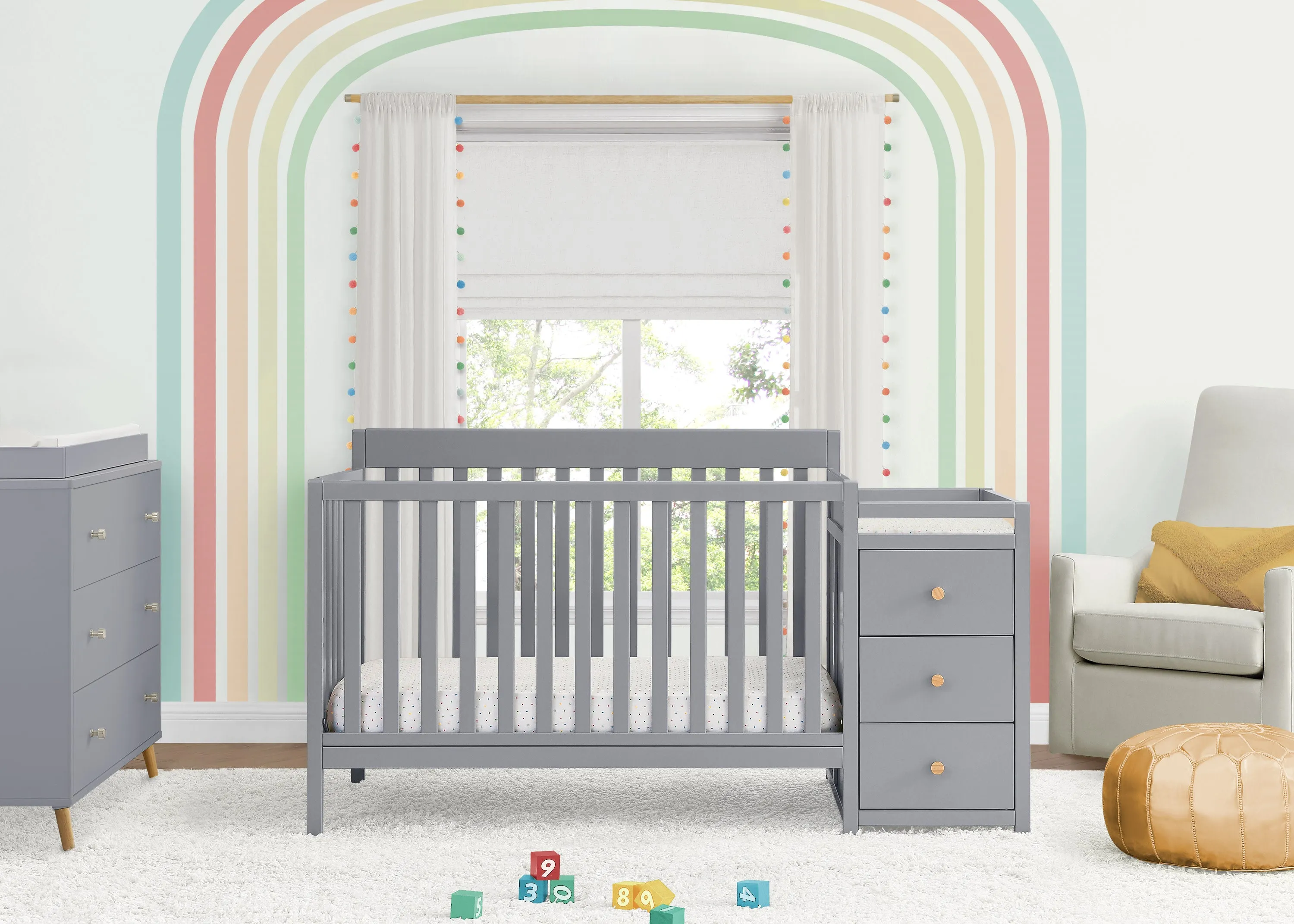 Flynn 5-in-1 Convertible Crib and Changer