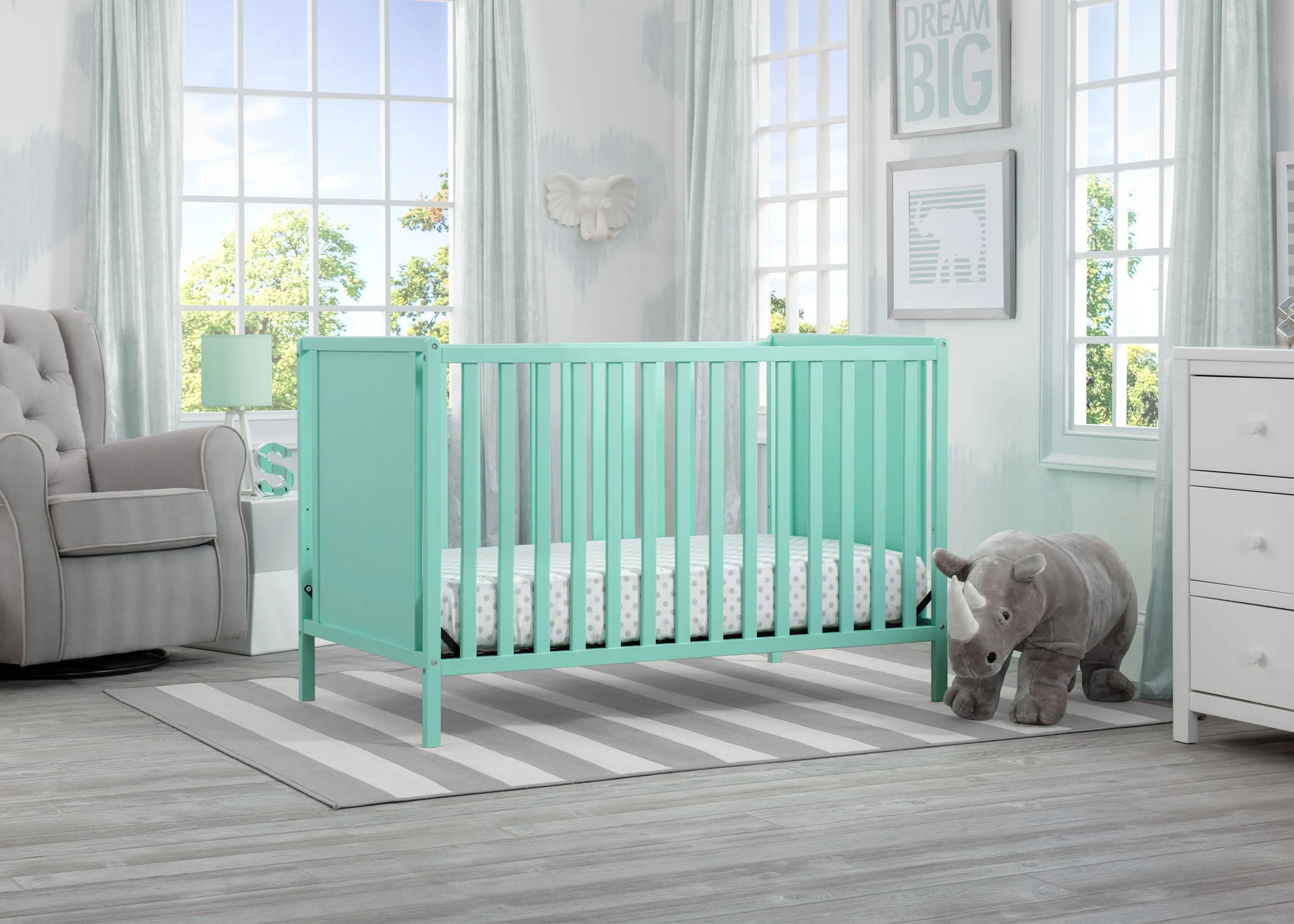 Heartland Classic 4-in-1 Convertible Crib