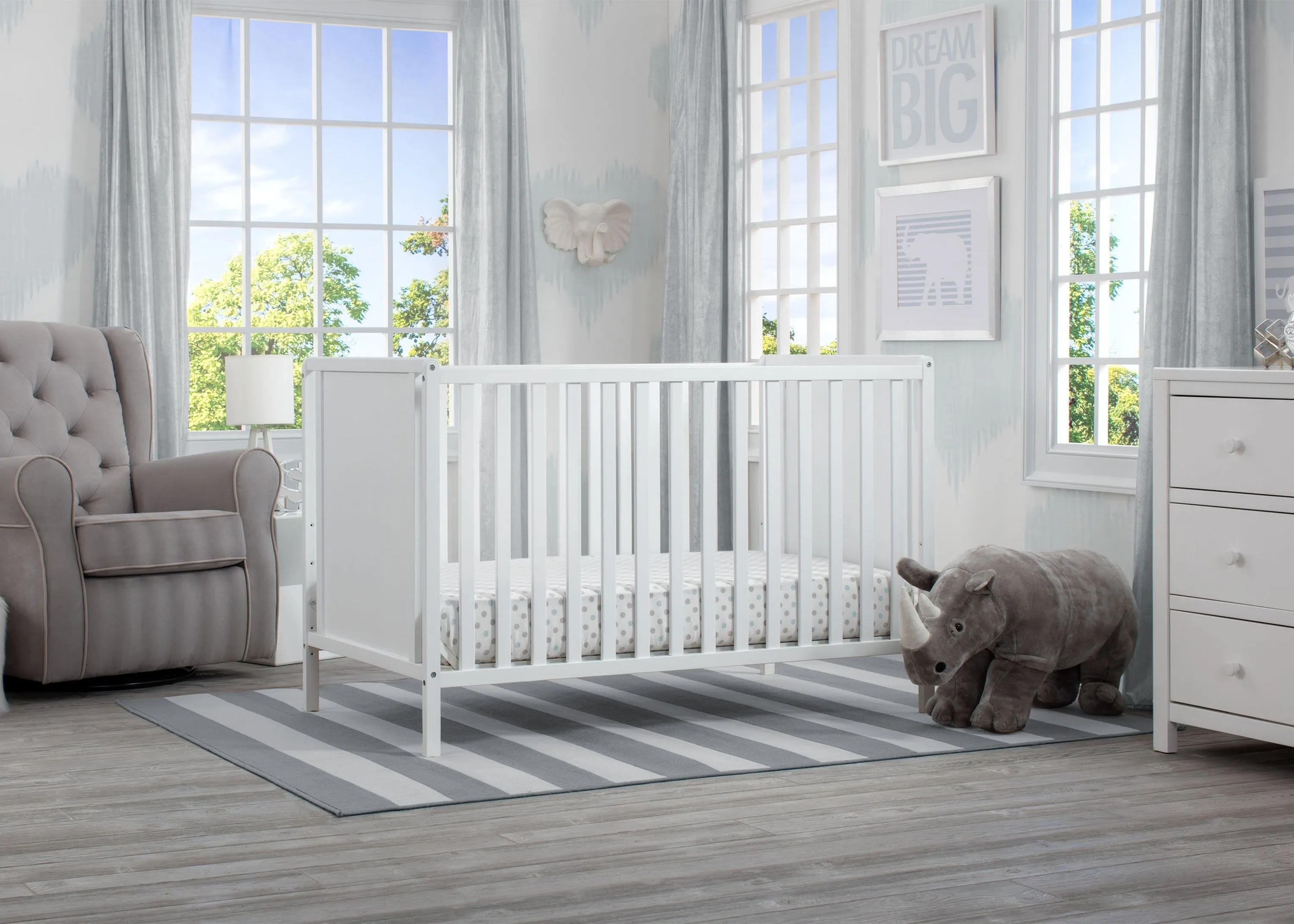 Heartland Classic 4-in-1 Convertible Crib