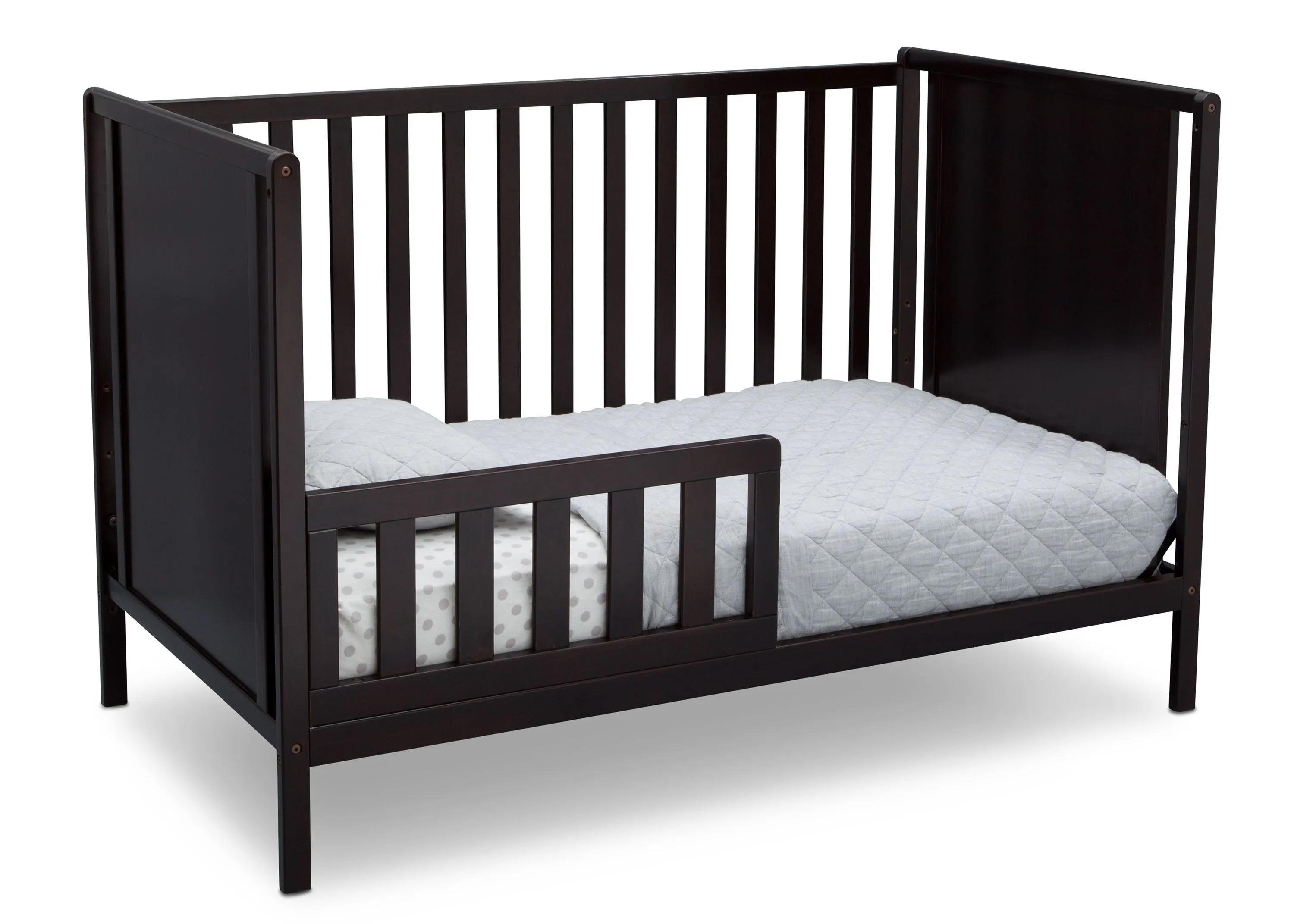 Heartland Classic 4-in-1 Convertible Crib