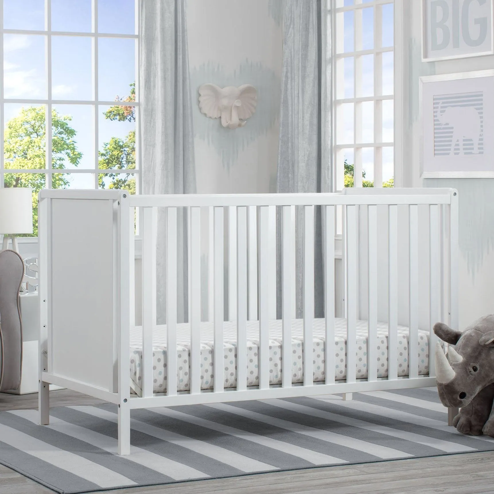 Heartland Classic 4-in-1 Convertible Crib