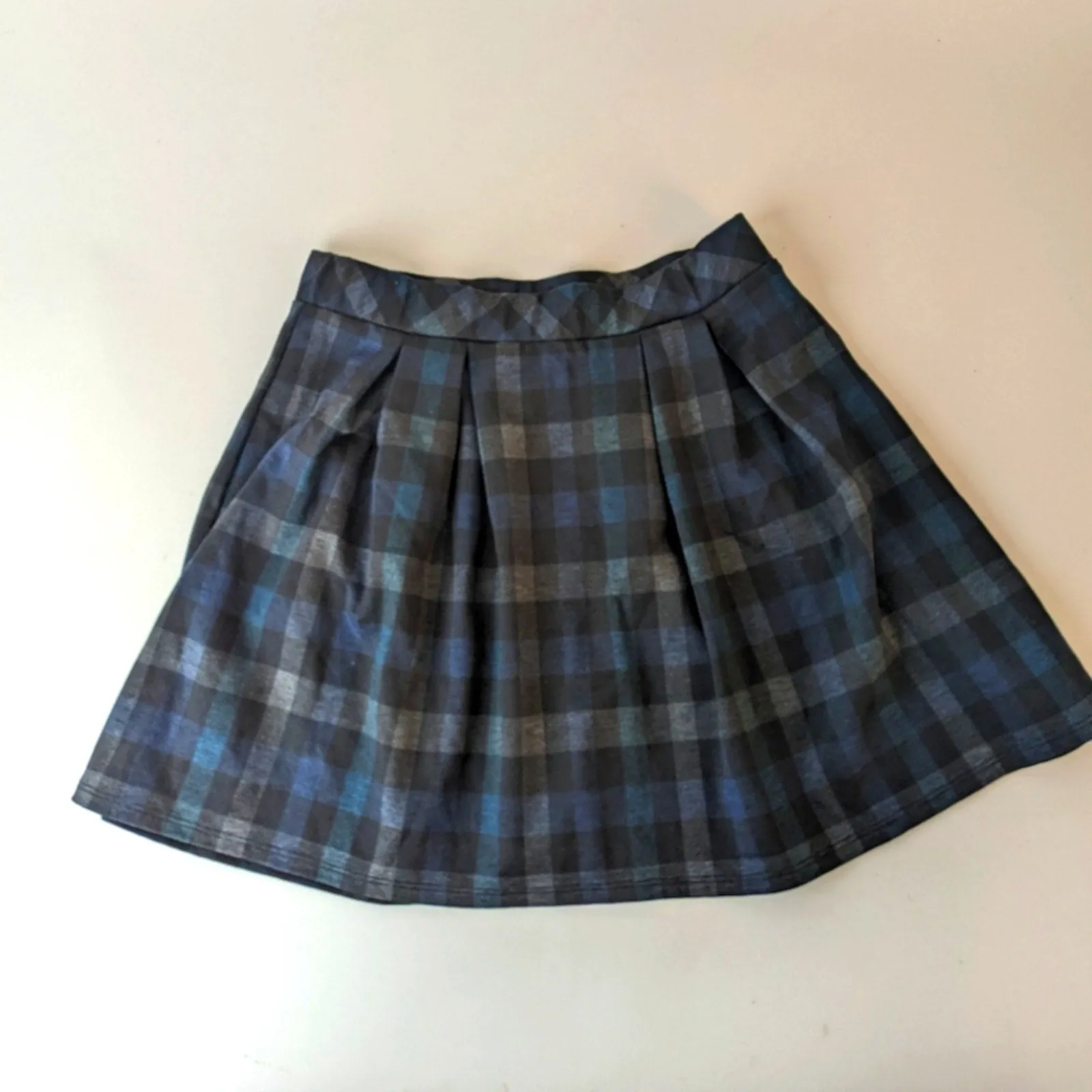 Joe B Plaid Skater Skirt / Medium