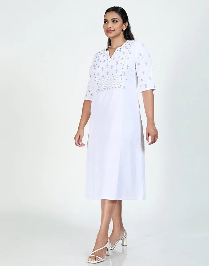 Linen Dress with Embroidery