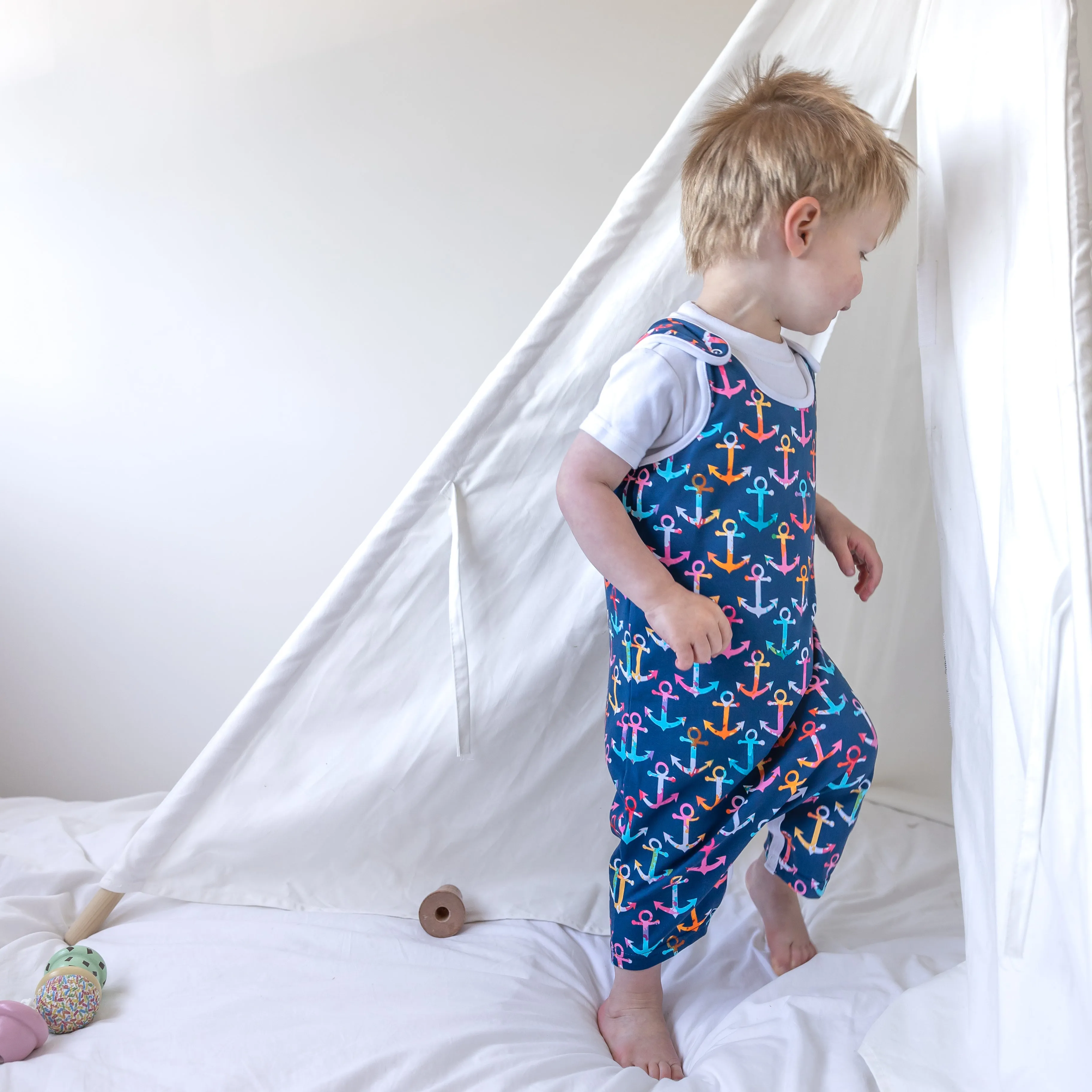 Multi colour Anchor print sleeveless shortie romper