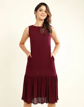 Sleeveless Dress with Frilled Hem