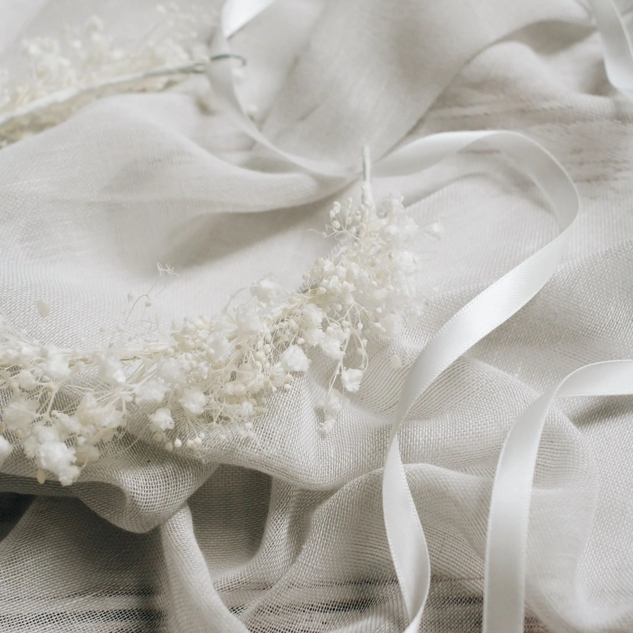 Snow White Everlasting Flower Crown