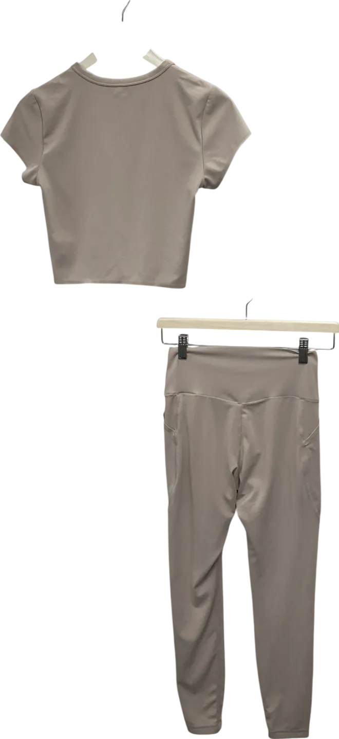 Uniqlo Beige Ultra Stretch Airism Cropped T-shirt  & Leggings UK XS